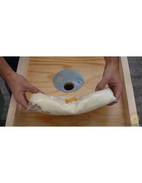 CANDI SAC TAGLIA E SOLLEVA IL SACCHETTO DI CANDITO