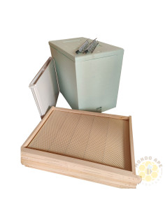 KIT SCIAMATURA ARNIA POLISTIROLO CON TELAINI E NUTRITORE | MONDO APE 2